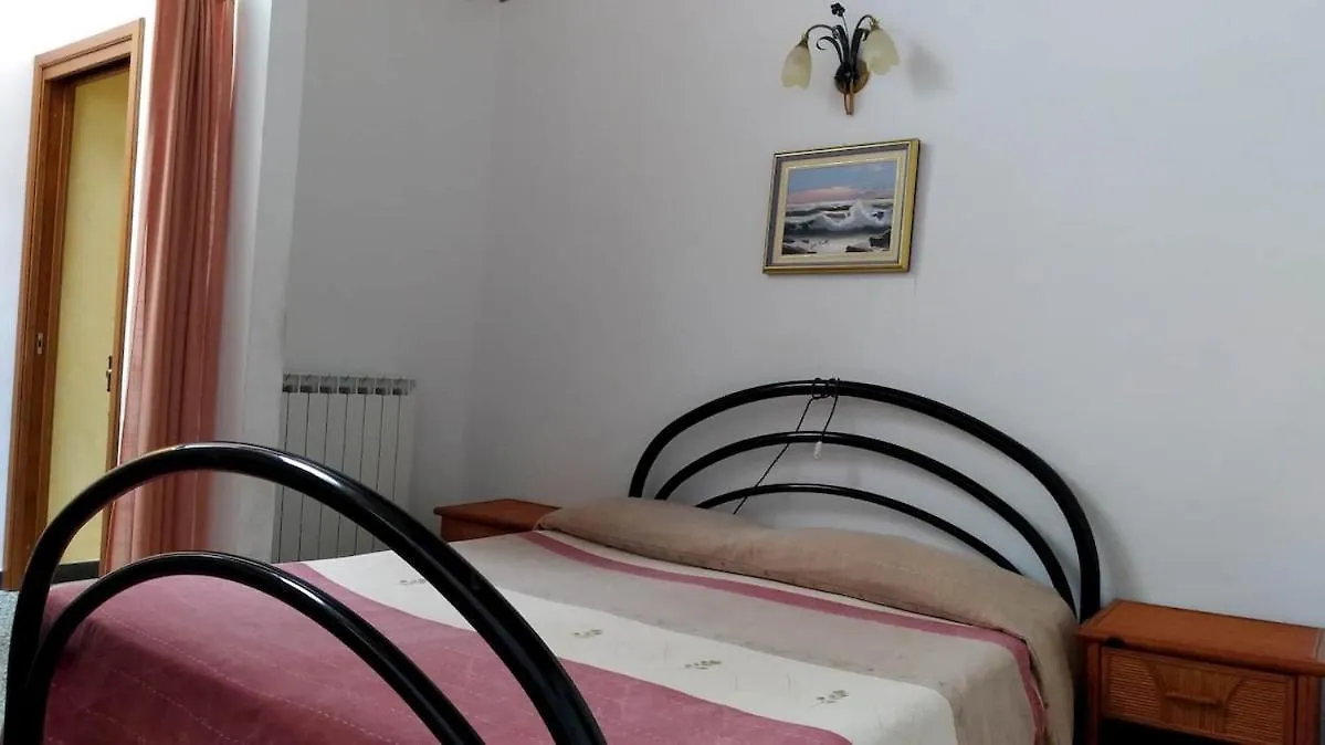 דירות Civezza Agriilgeco IV - Casa Clementi - By Host4U איטליה